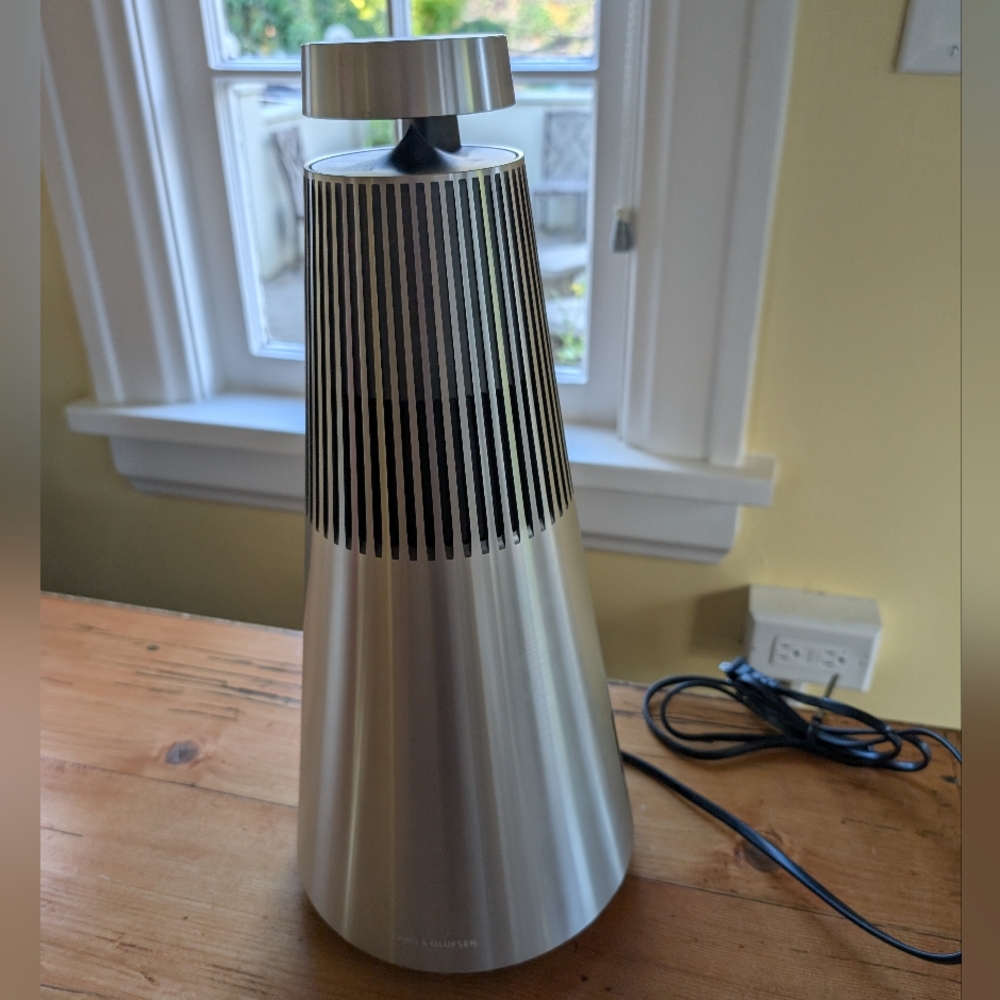 B&O Bang & Olufsen Beosound 2  (2nd Gen) Aluminum Speaker